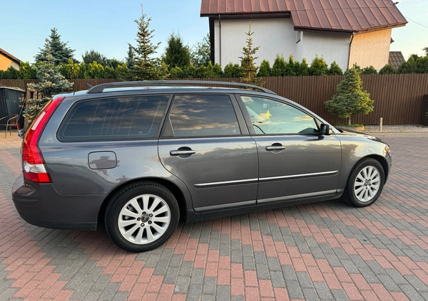 Volvo V50 cena 12400 przebieg: 278125, rok produkcji 2004 z Suwałki małe 407